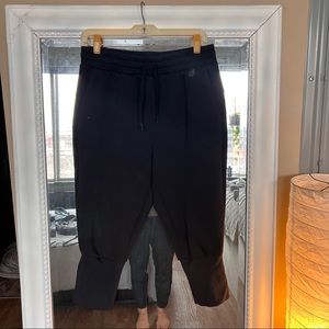 Mens Under Armour 3/4 length sweatpants